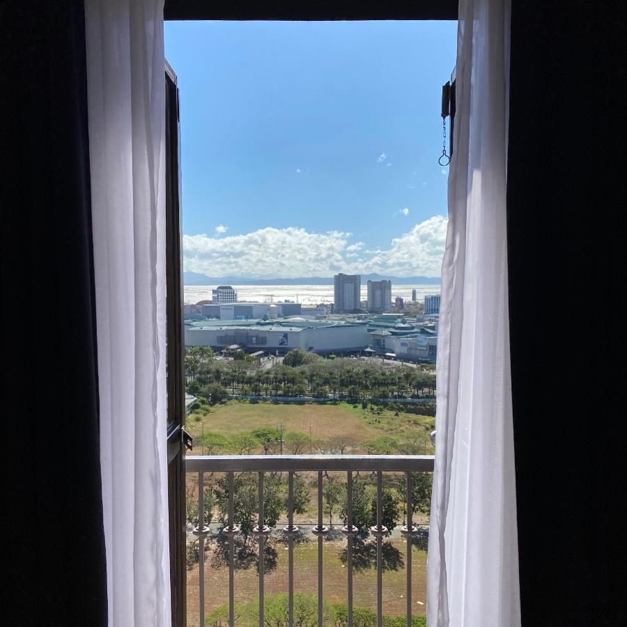 Parque Espana Residence Hotel Muntinlupa City Kültér fotó